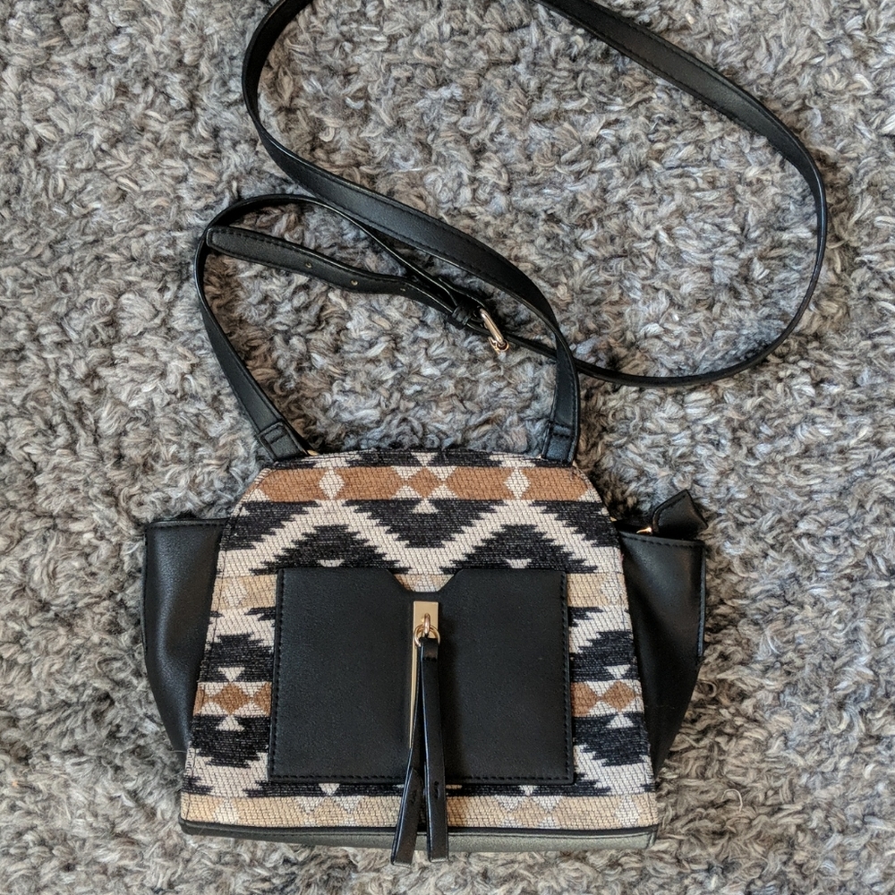 Danielle Nicole Crossbody - image 1